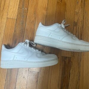 Nike Air Force 1 size 9.5